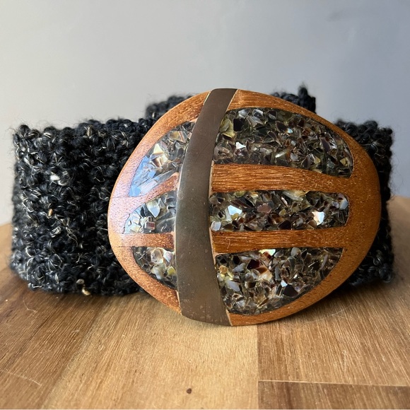 Vintage Sandy Design Belt - Picture 2 of 5